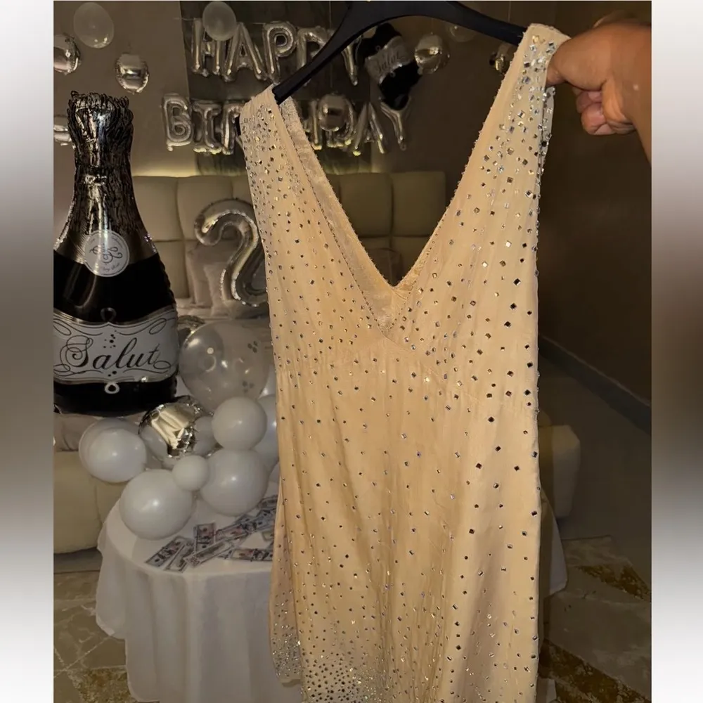 Zara NWT nude jewelled embellished crystal rhinestone sparkly v neck mini dress - Image 13