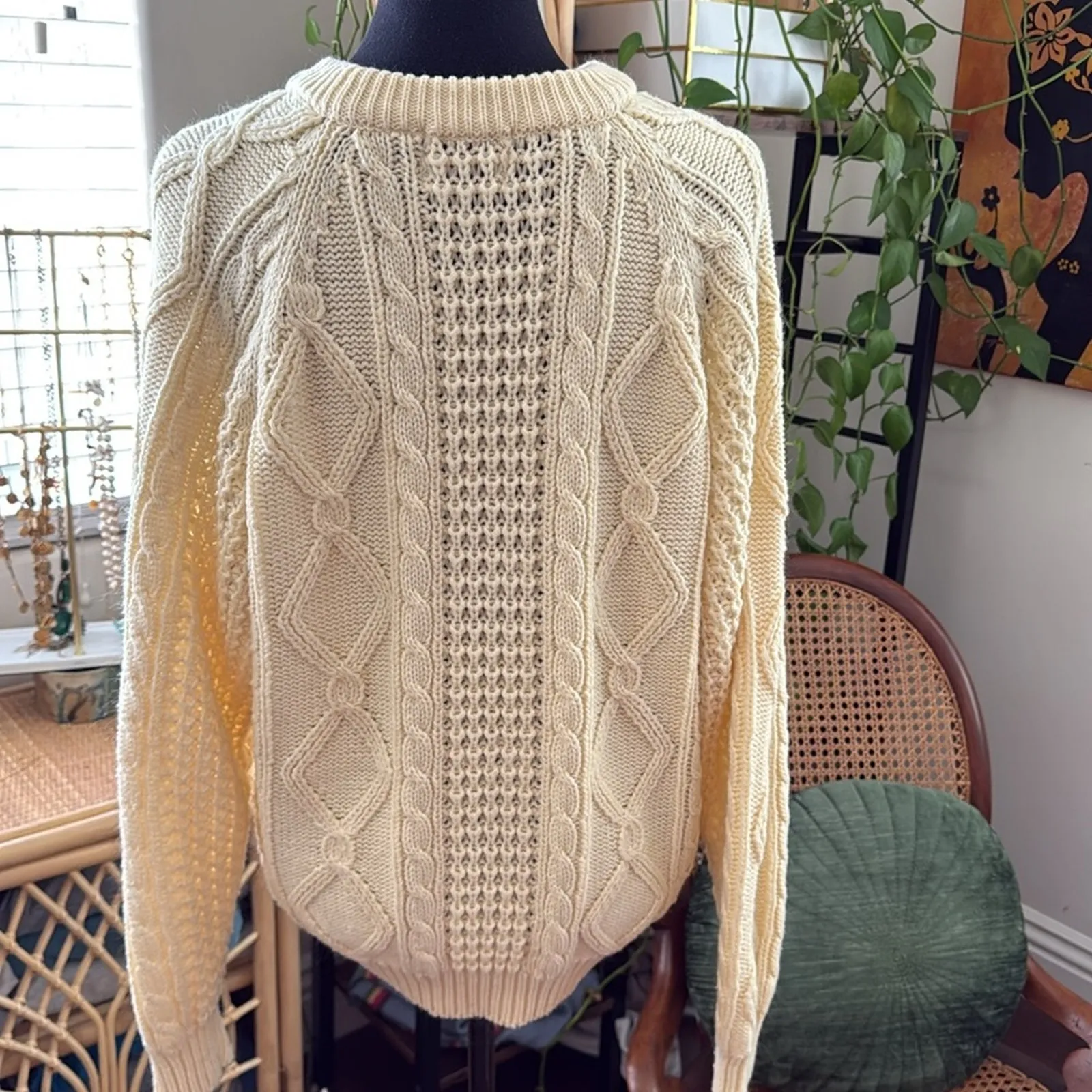 Vintage 80s Brittany Bay Cream Fisherman Cable Knit Pullover Sweater Yellow Size M - Image 2