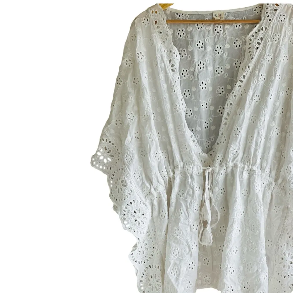 Surf GYPSY embroidered eyelet Tunic Swim Cover In White - Image 4