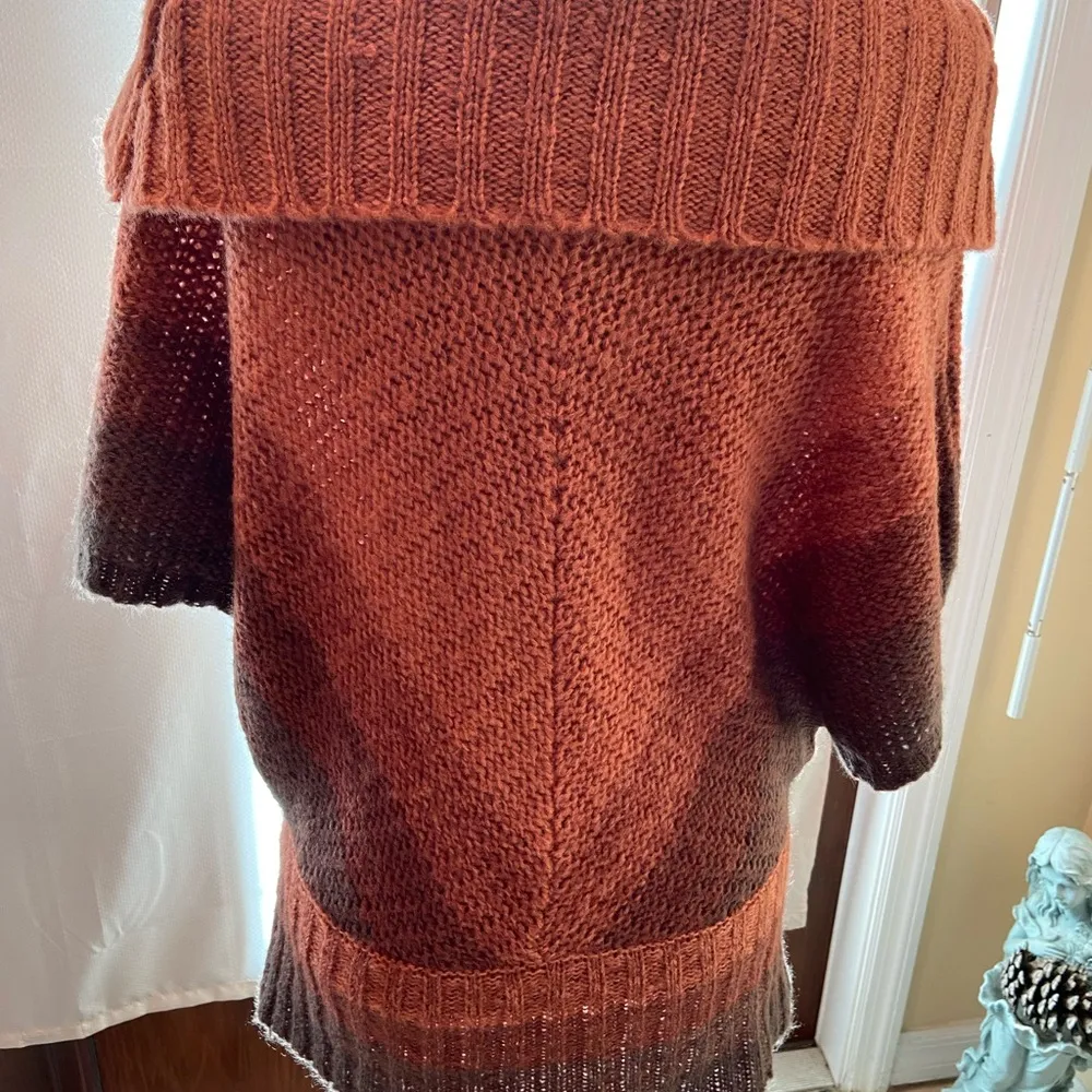 Orange/Brown Sweater size Sm - Image 3