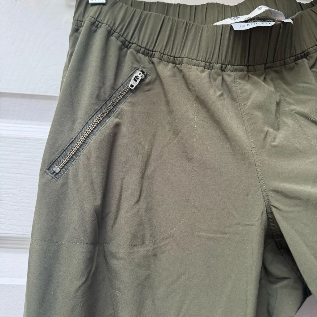 Athleta Aspire Ankle Pant in Olive, size 4 - Image 3