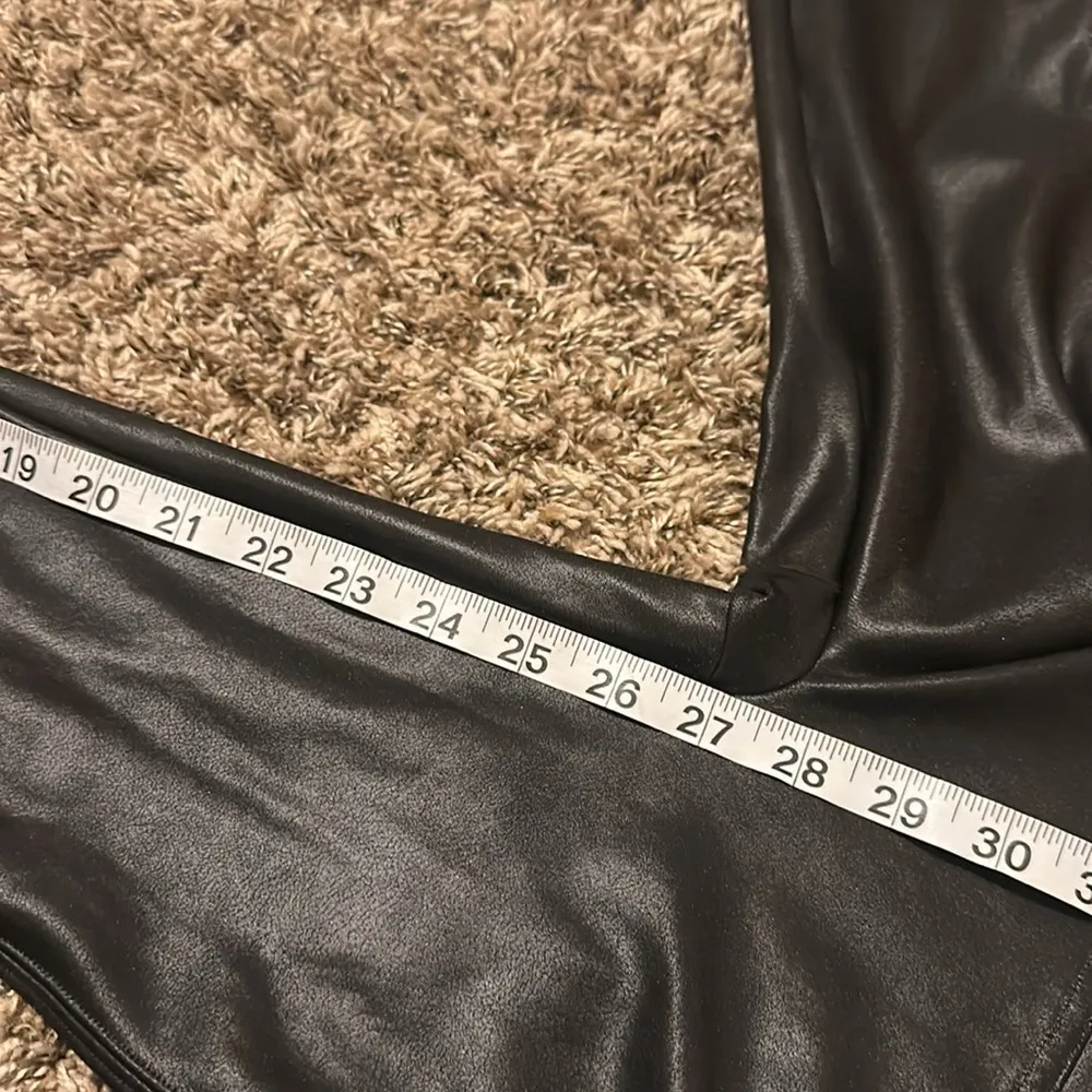 Spanx  Faux Leather Leggings Black Small - Image 5