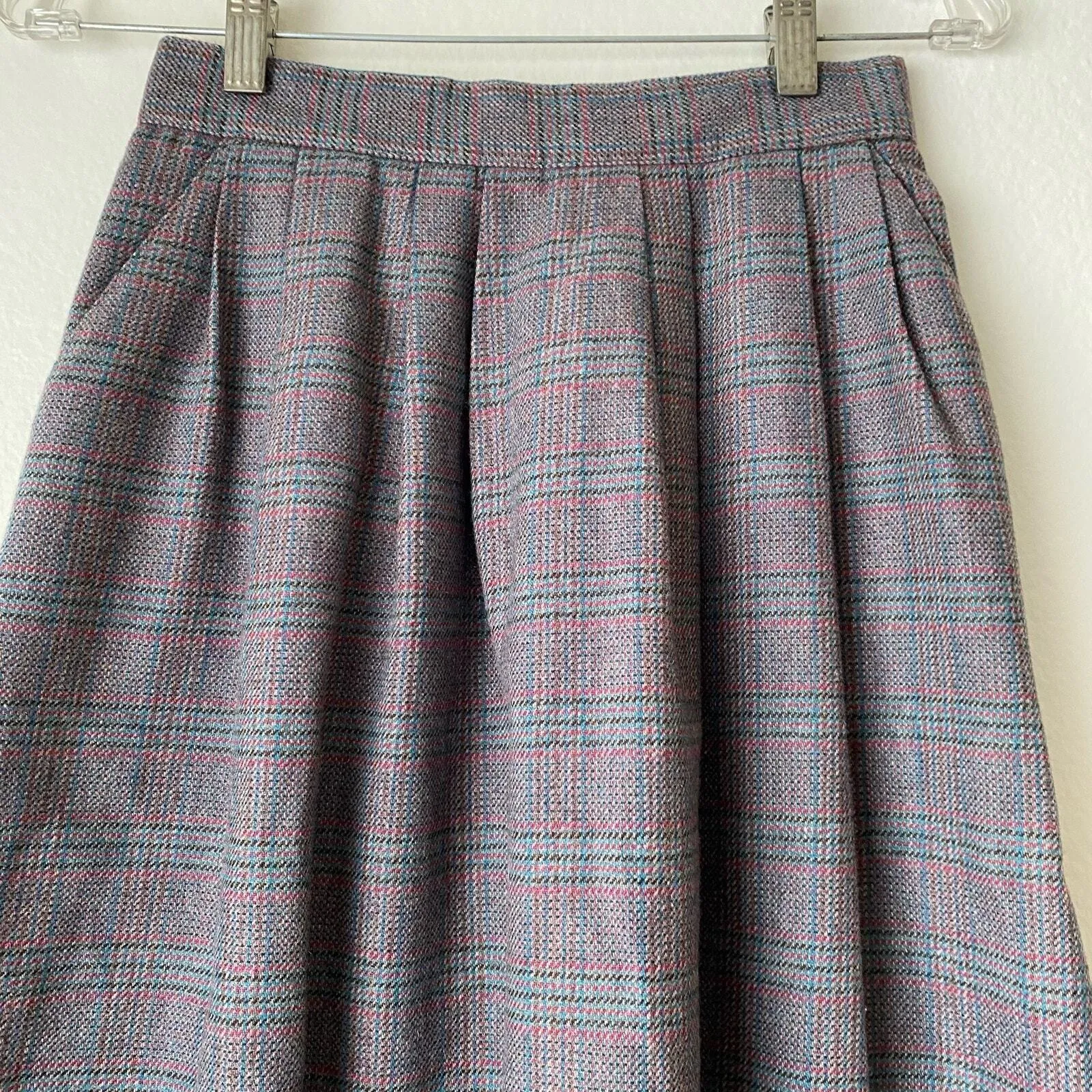 VTGn Glenora Plaid ALine Midi Skirt sz M Wool Pleated Pockets Retro Preppy Gray - Image 2