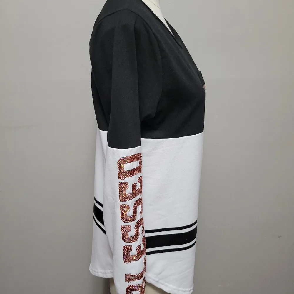 Rue21 sequin embellished sweatshirt size small - Image 4