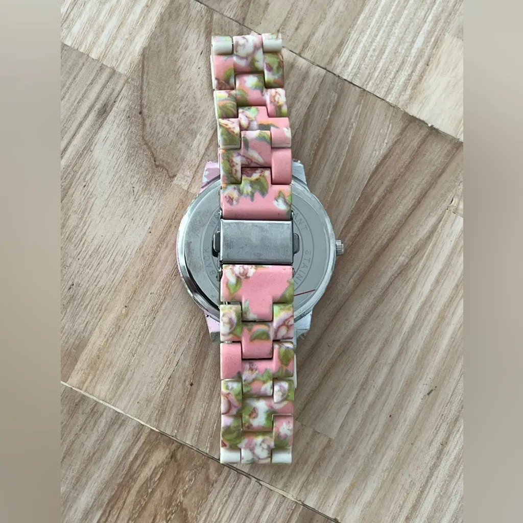 Fashion Watch Strada Brand Floral Patten Bracelet Case Pink - Image 7
