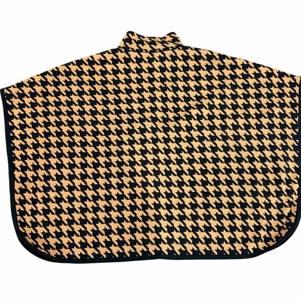 Rafaella Black and Tan Knit houndstooth Patterned sweater cape large - Image 3