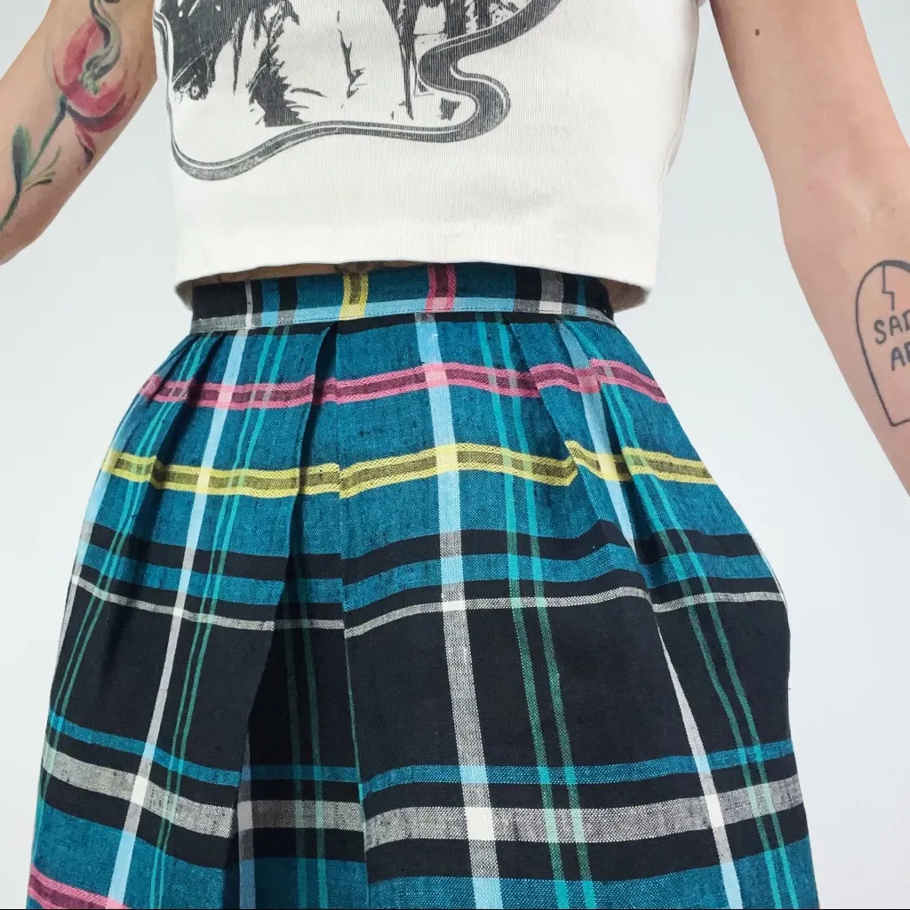 Vintage Linen - Image 7