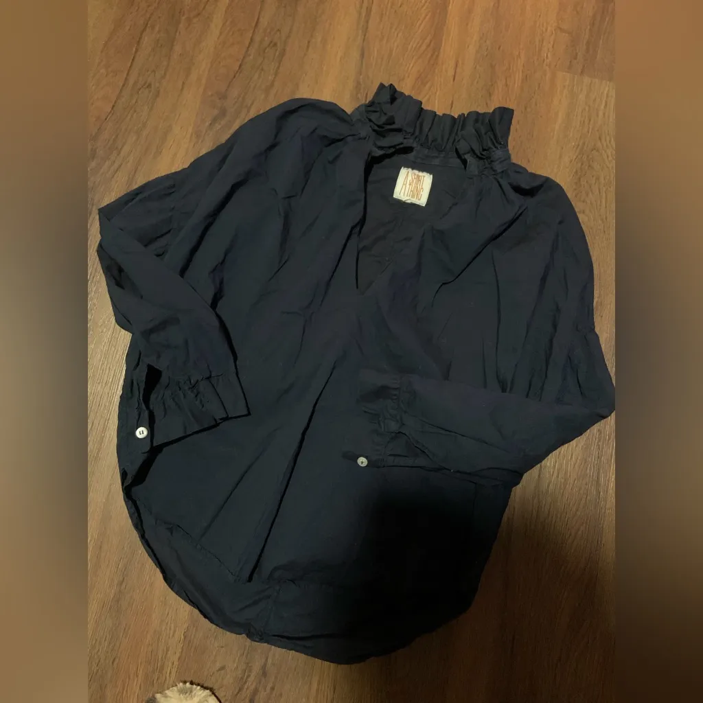 Navy Blue A SHIRT THING
PENELOPE CABO TOP
$248.00 cotton luxury winter casual Size undefined - Image 13