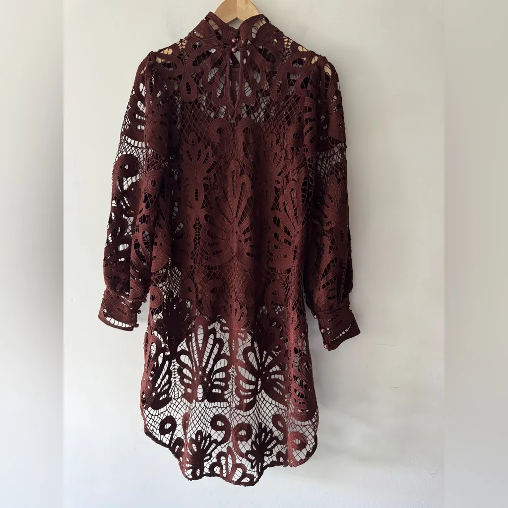 Boston Proper Brown Mock Neck Lace High Low Blouse with Cami - Image 7