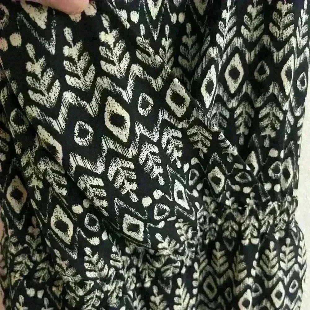Loft  Patterned Romper - Image 3