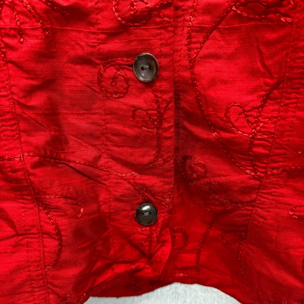 Chico’s Red 100% Silk Alicia Shirt Jacket Button Front w Embroidered Flowers 1/M - Image 10