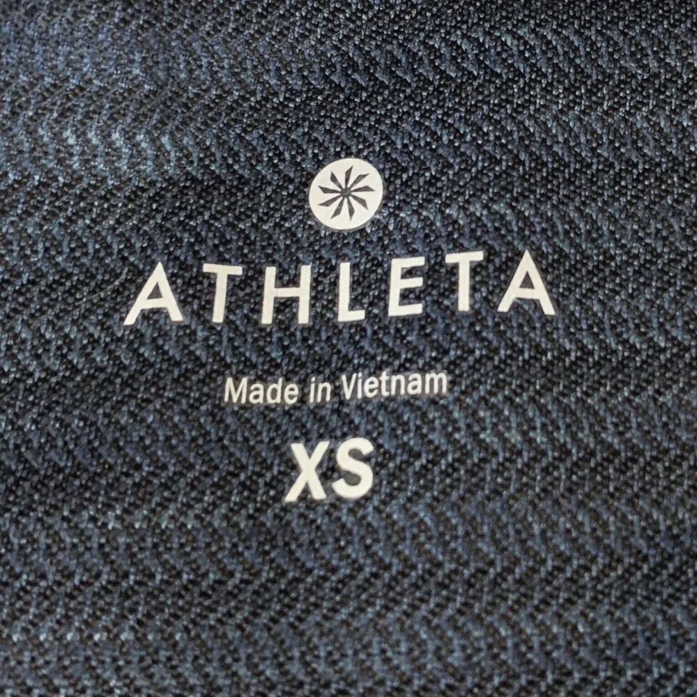 ATHLETA Legging Pants Size XS Jacquard Mantra Capri Crop Mesh Cutout Blue - Image 3