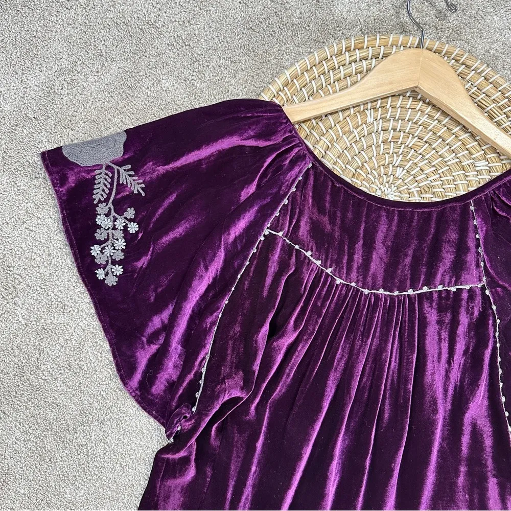 Sundance Embroidered Silk Blend Just Devine Tunic Top Purple Velvet Fairy Size M - Image 10