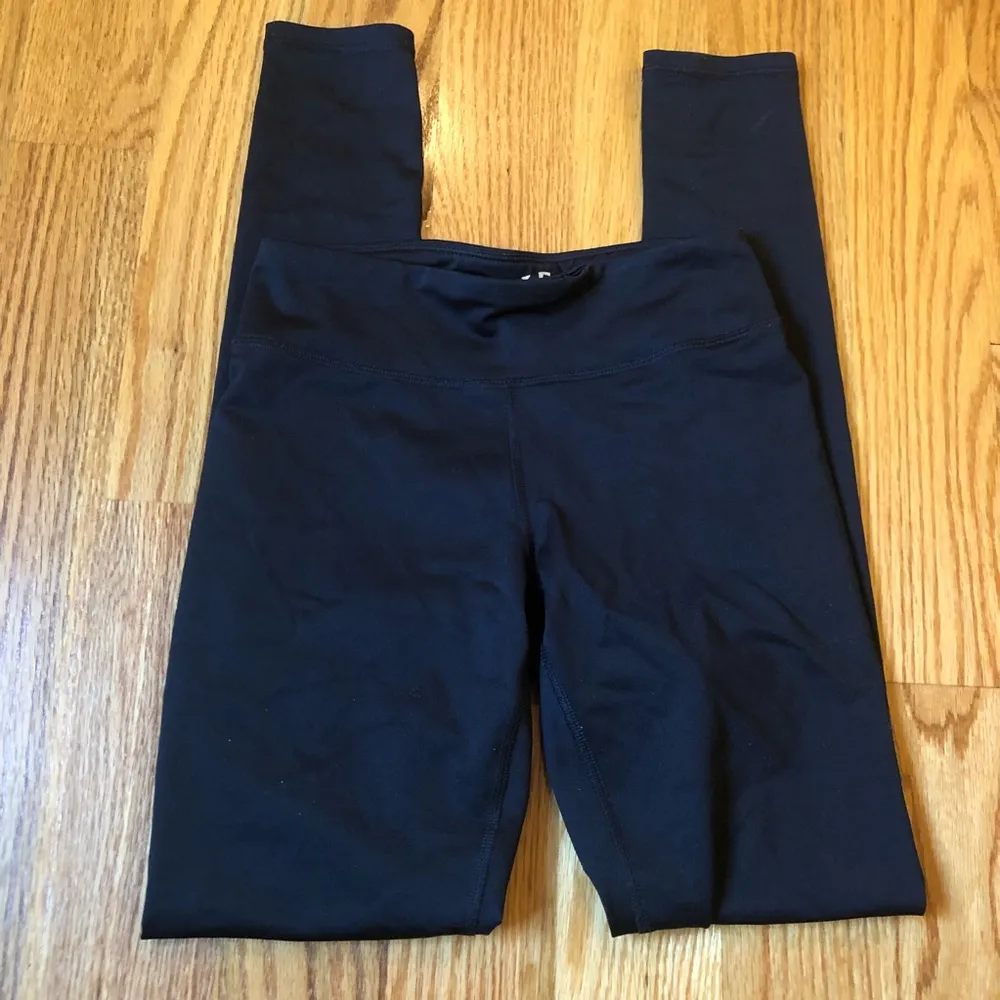 Abercrombie & Fitch active black leggings size XS - Image 2