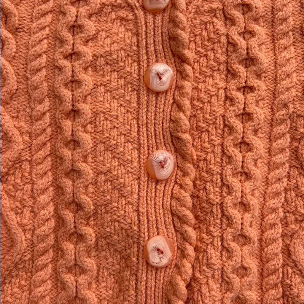 Like New Aran Crafts Merino Wool Cable Knit Crop Lngth Scallop Hem Sweater Large Orange - Image 3