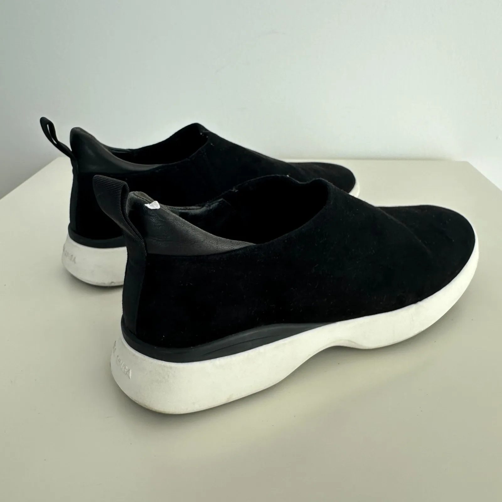 Via Spiga Shoes Womens 9 Black Suede Leather Slip On Sneaker Minimalist EU39 - Image 6