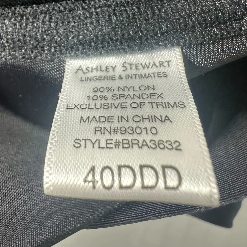 Ashley Stewart Black Bra Front Closure Seamless Plus Size 40DDD Full Coverage - Image 4