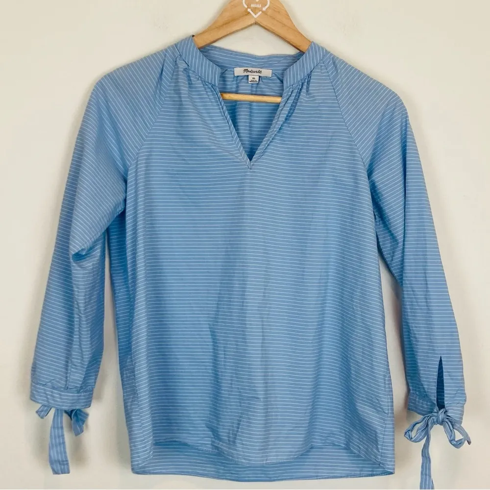 Madewell pale pastel blue and white pinstripe popover blouse. XS - Image 2