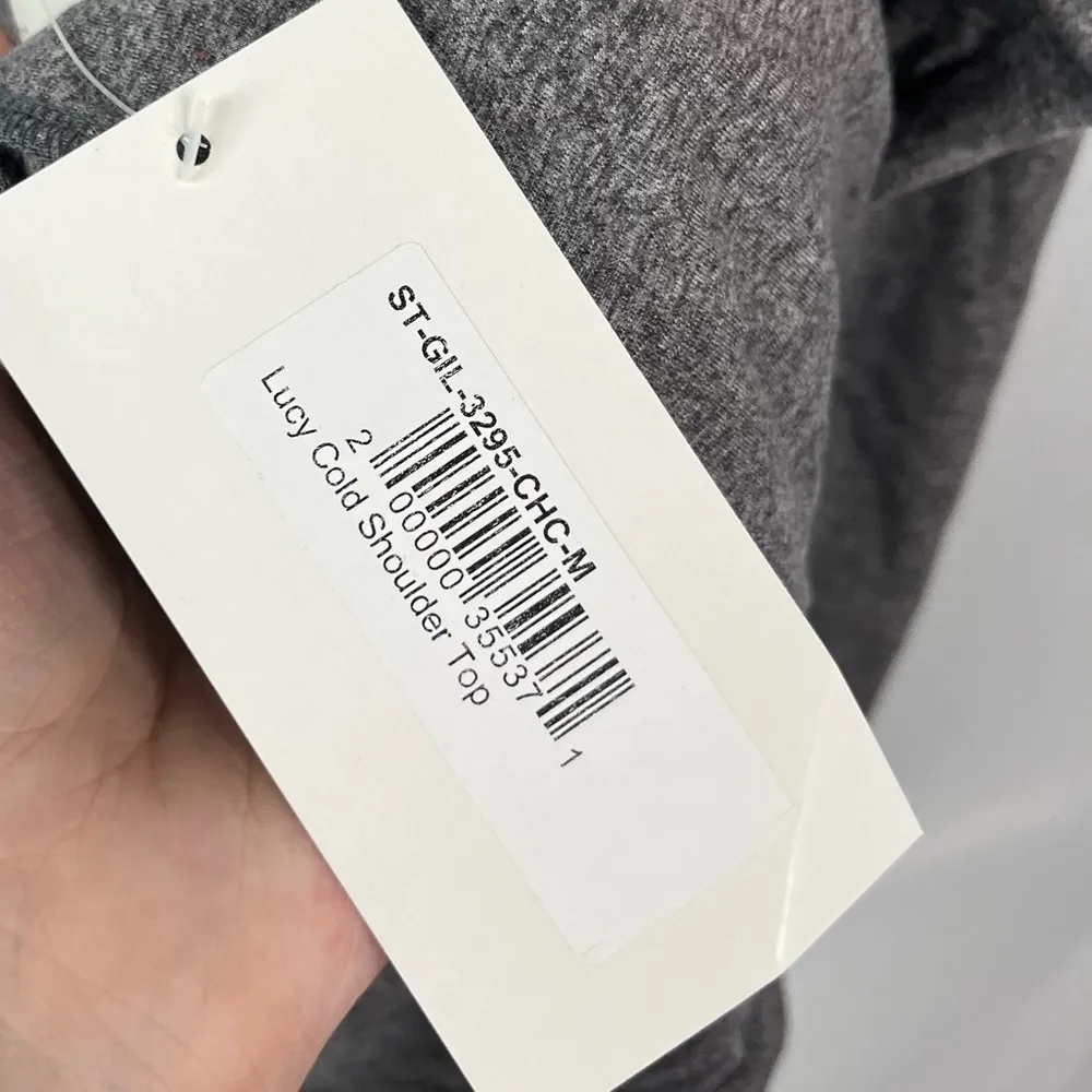 Boutique Gilli Light Gray Lucy Cold Shoulder Long Sleeve Top M Size M - Image 5