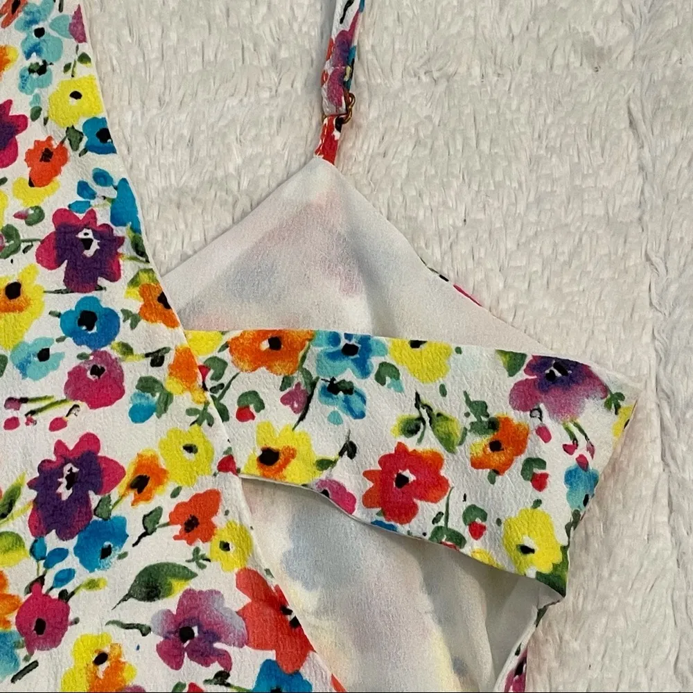 MinkPink White Floral Mini Dress - Image 8