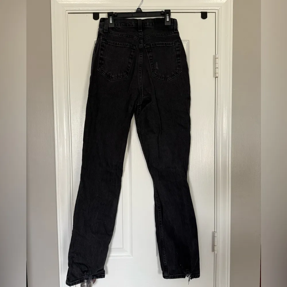 Abercrombie & Fitch 90s Straight Ultra High Rise Black Jeans size 24/00R - Image 3