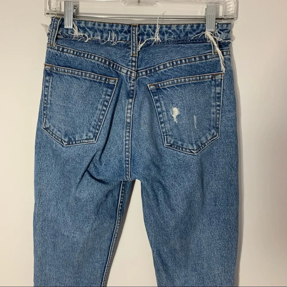 Reformation Cropped Cigarette Distressed in Savu Wash Jeans Size 25 - Image 10