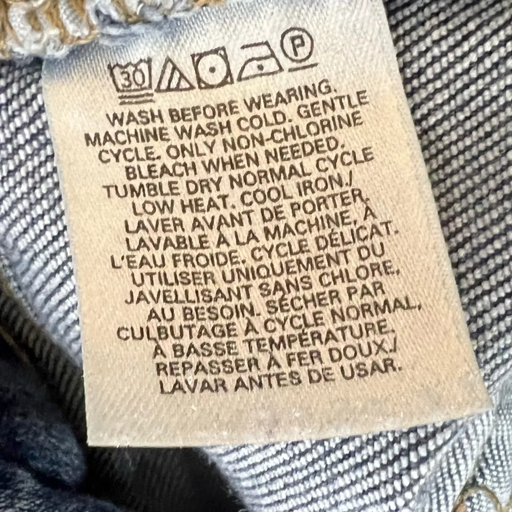 PINK Victoria’s Secret Distressed Denim Blue Jean Short Shorts Size 4 - Image 10