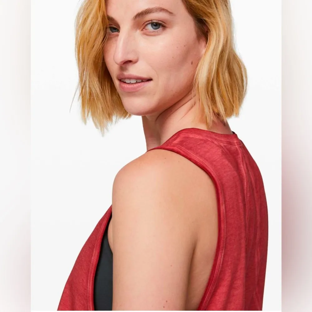 Lululemon Muscle Love Crop Tank *Fade in Washed Brick Rose W1BP9S - Image 2