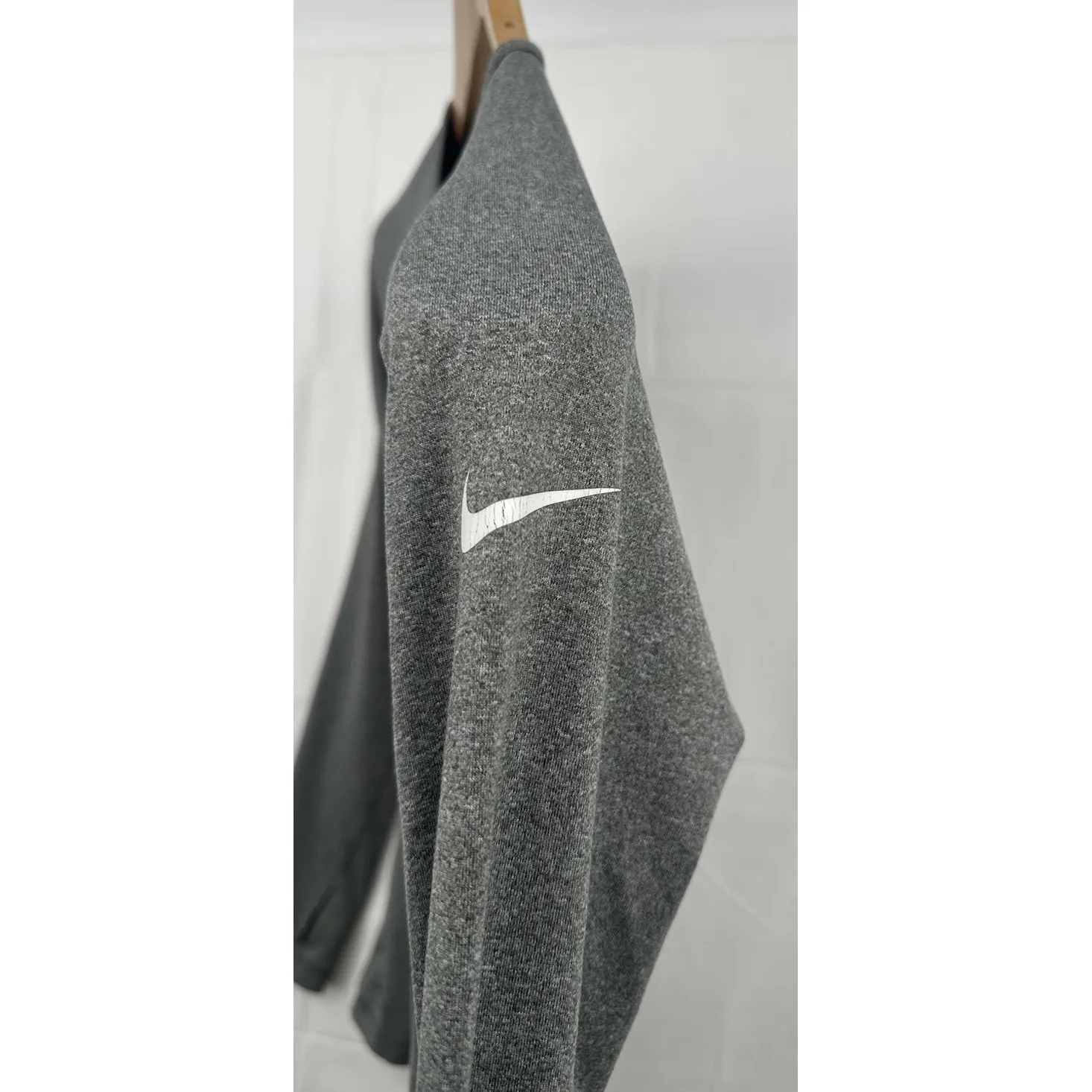 Nike Pro Dri-Fit Womens Long Sleeve T-Shirt Heather Gray Thumb Holes Size S Logo - Image 6