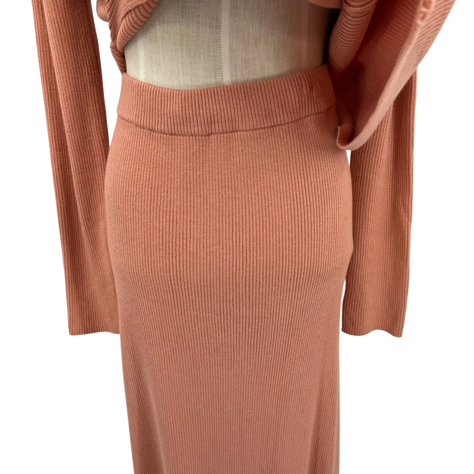 Zara Skirt Set Sweater Knit Ribbed Mock Turtleneck Asymmetric Hem‎ Pink Large - Image 8
