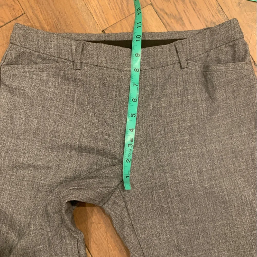 Urban Outfitters NWT Urban Renewal Gray Flare Dress Pants Size 6 - Image 11