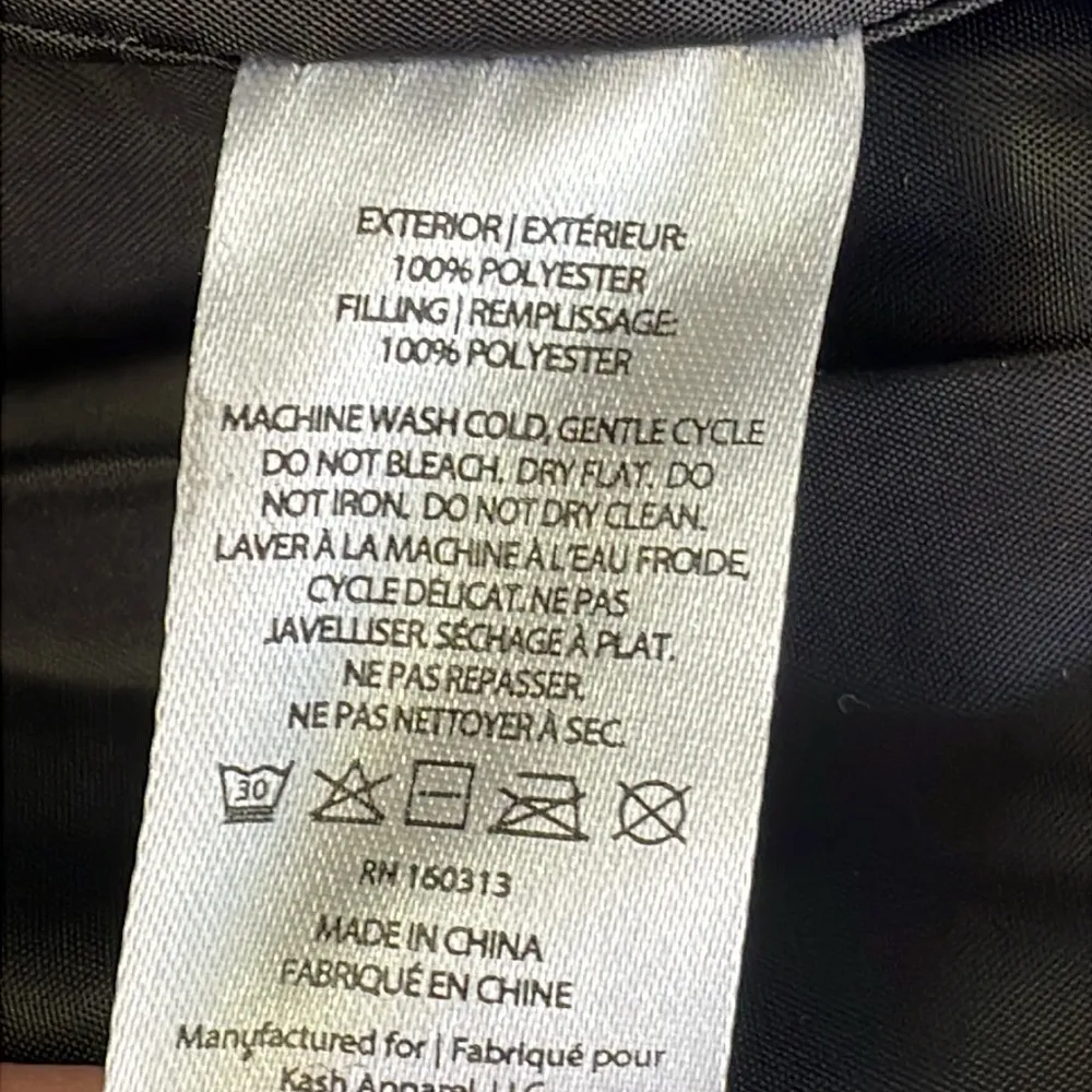 Socialite Lightweight Puffer Vest - Image 7