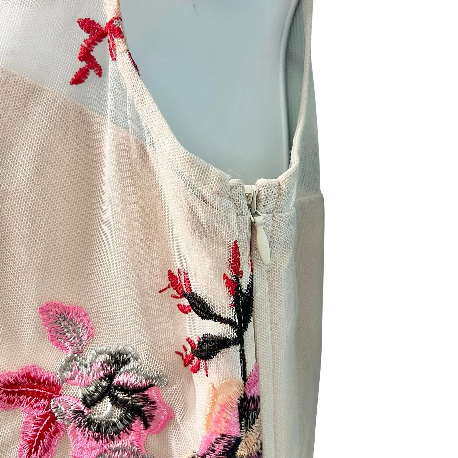 Little Mistress Cream Red Pink Embroidered Flowers Accordion Pleat Midi Dress 6 - Image 14