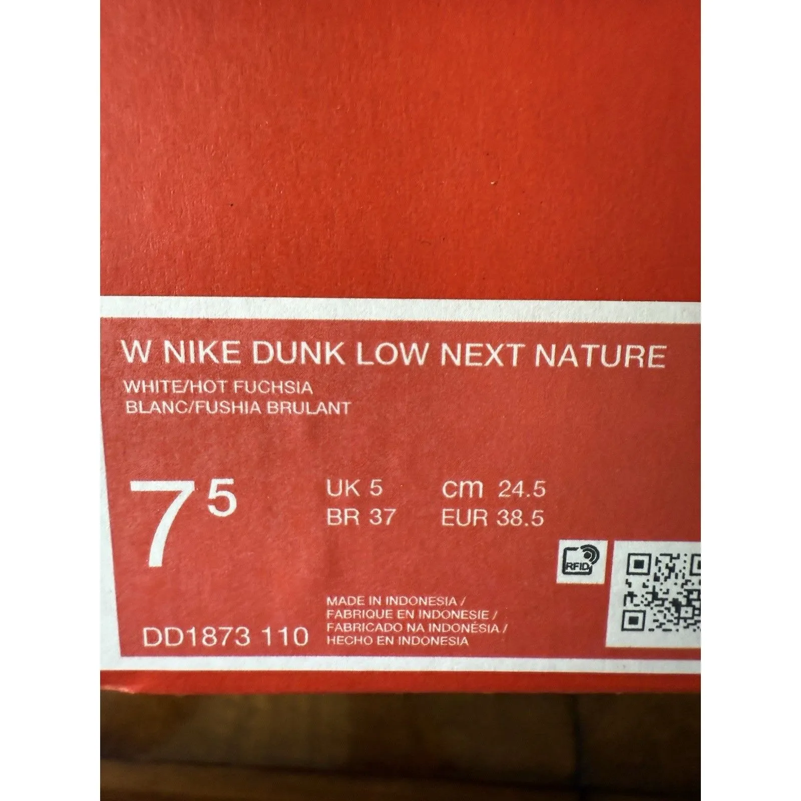 Nike Women’s Dunk Low Next Nature 7.5 Fuschia - Image 5