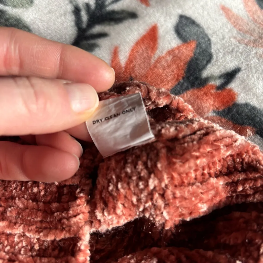 Honey Belle Warm Rust Soft Velvet/Chenille Cardigan! - Image 6