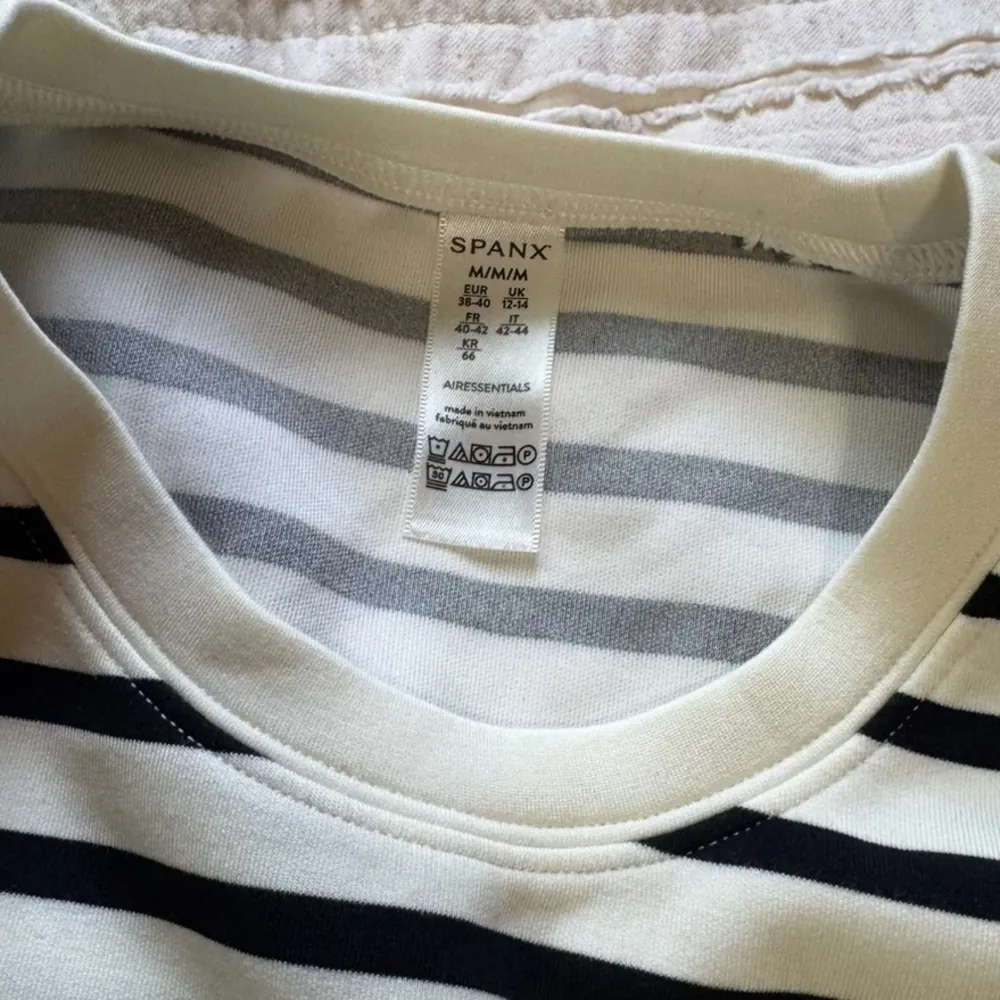 Spanx - AirEssentials Tie-Waist Tank Dress - Image 9