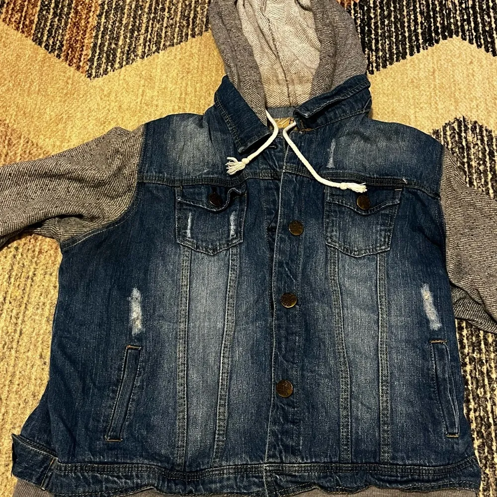 Denim Jacket With Hoodie & Sleeves Blue Size 2X - Image 3