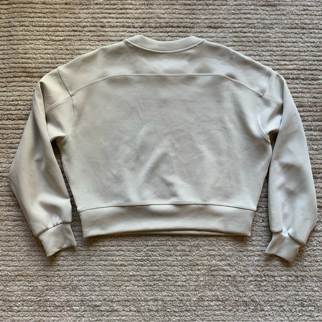 Lululemon Softstreme Perfectly Oversized Cropped Crew Bone Size 2 - Image 4