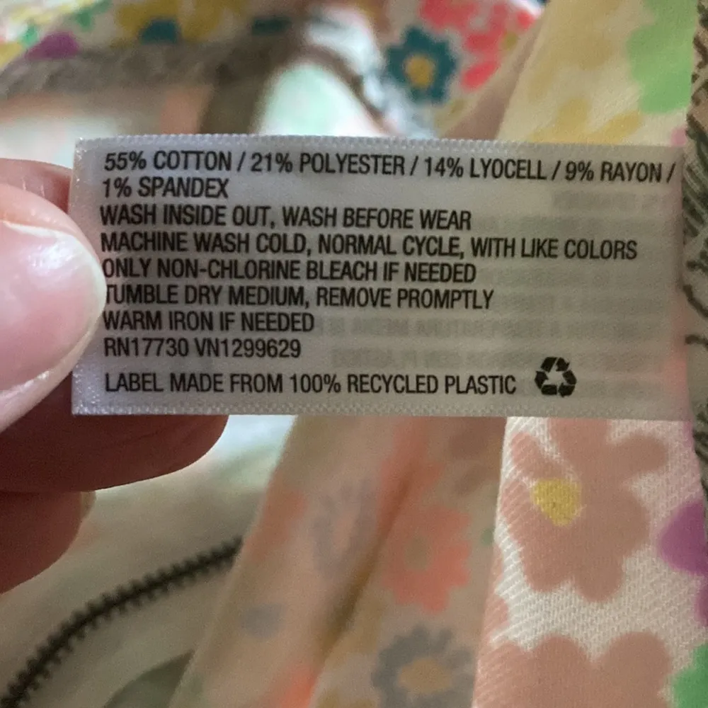 Wild Fable notch seamed denim cotton neon floral mini skirt, size 18 - Image 3