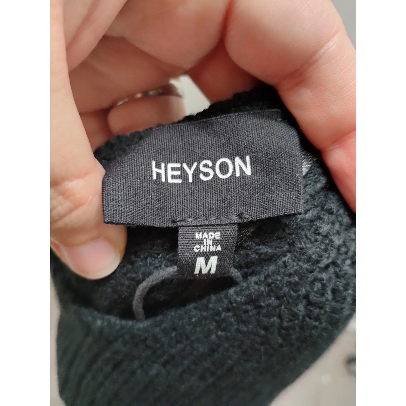 HEYSON NWT Women's Size Medium Black Sweater - Image 5