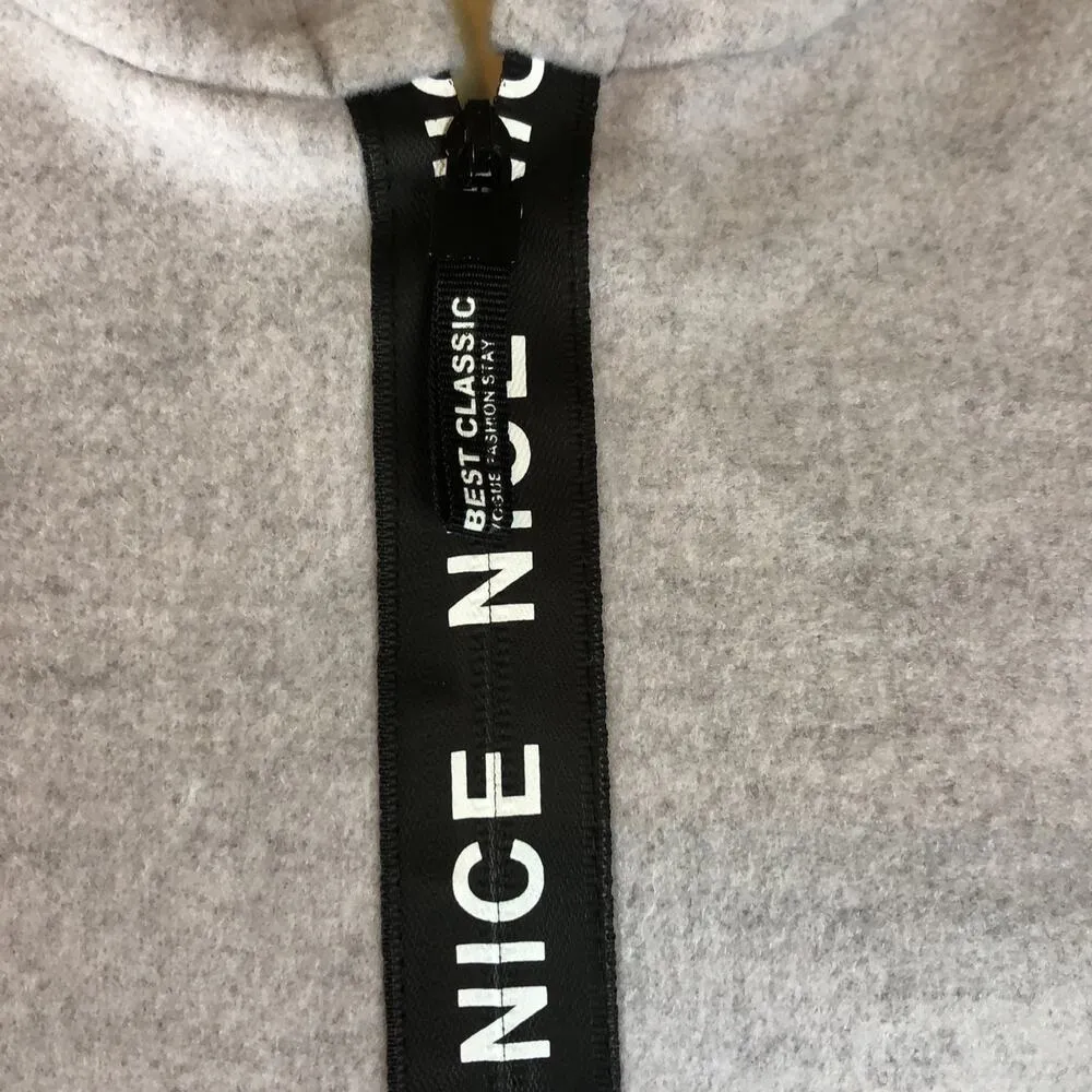 Millen charm Burgundy" free cut with a zipper with a hood gray size medium - Image 5