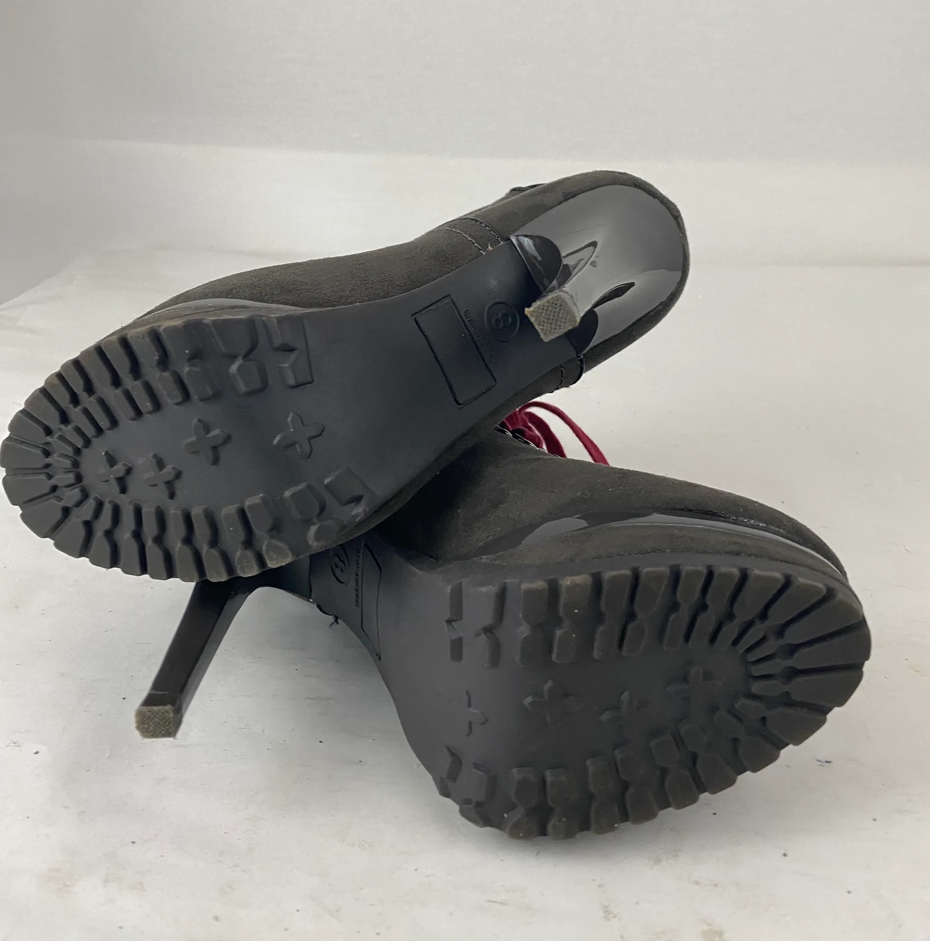 E NWOT Lace Up Heeled Hiking Boots - Image 8