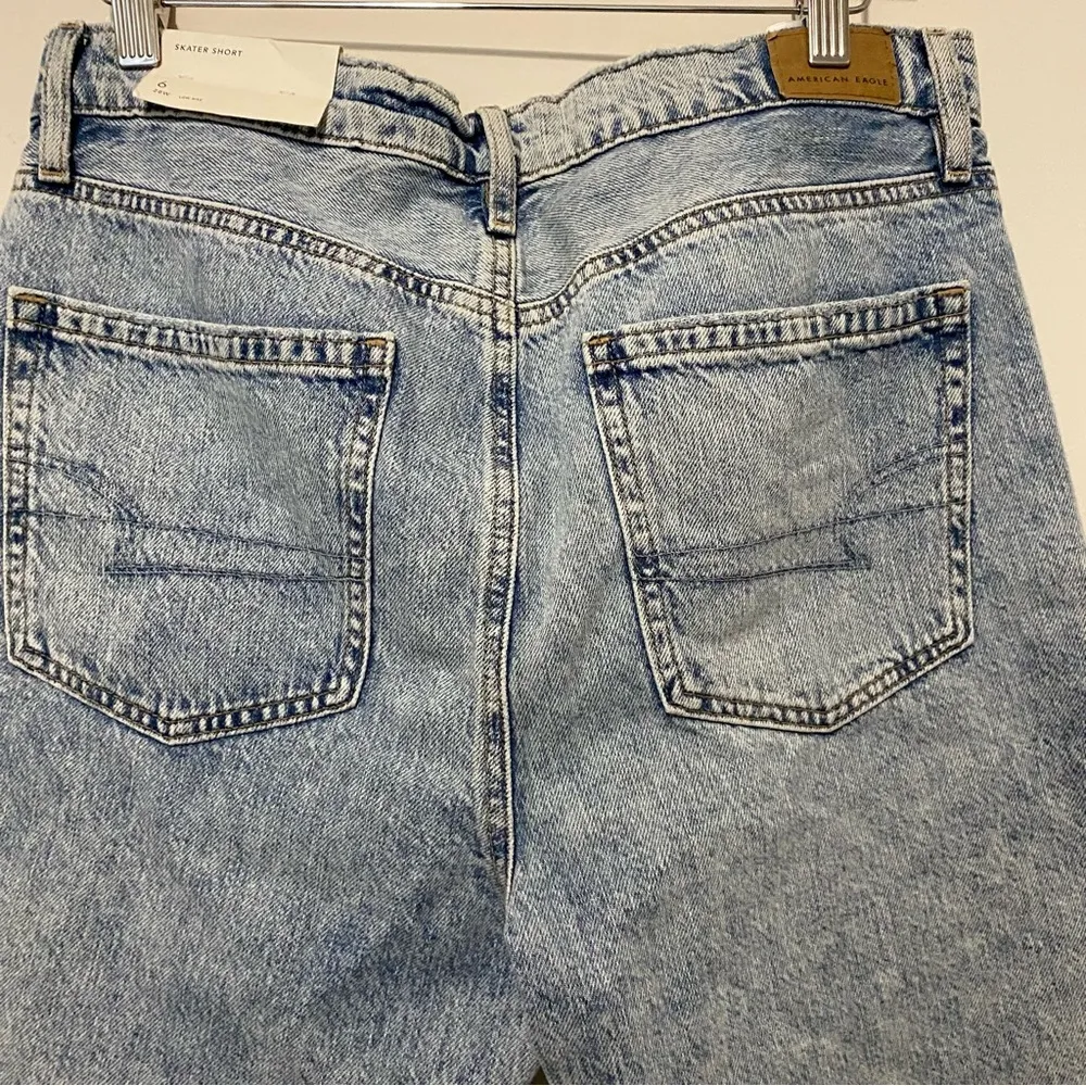 NWT American Eagle Low Rise Skater Short size 6 - Image 9
