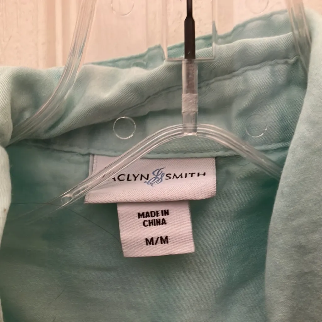 Jaclyn Smith FINAL MARKDOWN  blouse medium - Image 4