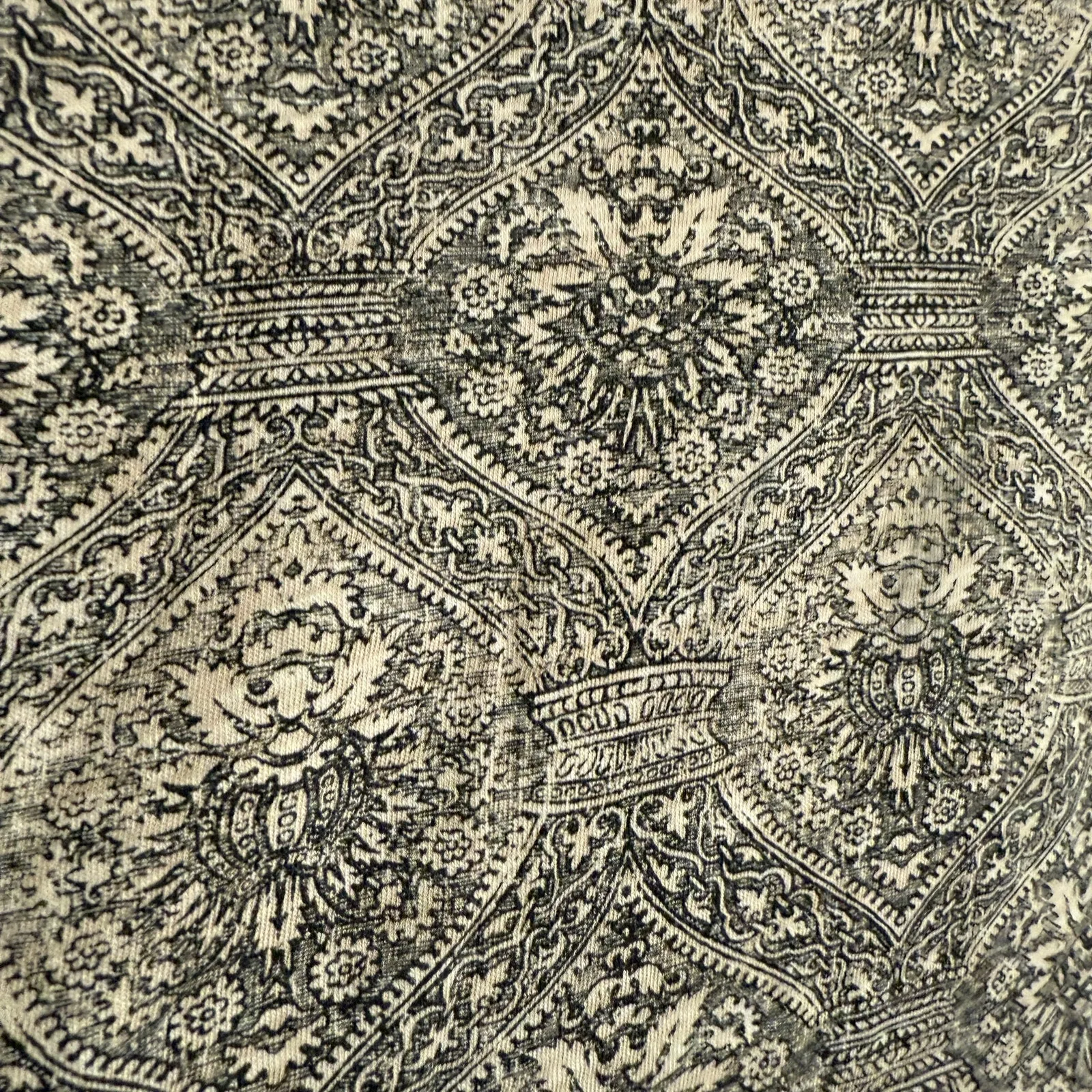 PERUVIAN CONNECTION | Taupe and Black Printed Round Neck Pima Cotton Tee Medium - Image 4