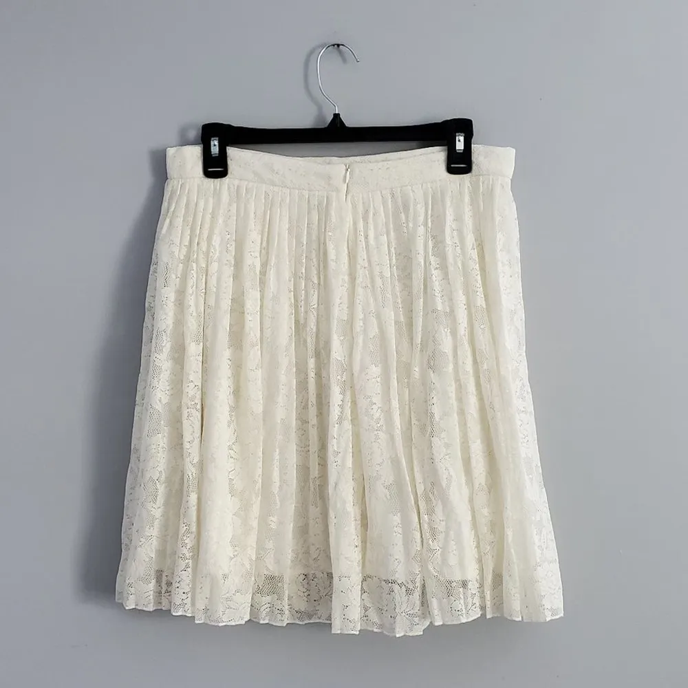 Potter's Pot White A-Line Romantic Feminine Lace Skirt Size L - Image 2