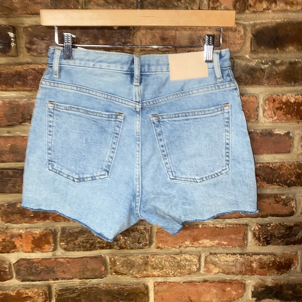 Everlane  Medium Wash Blue Denim Cheeky Cut-Off Jean Shorts Women's Size 25 - Image 5