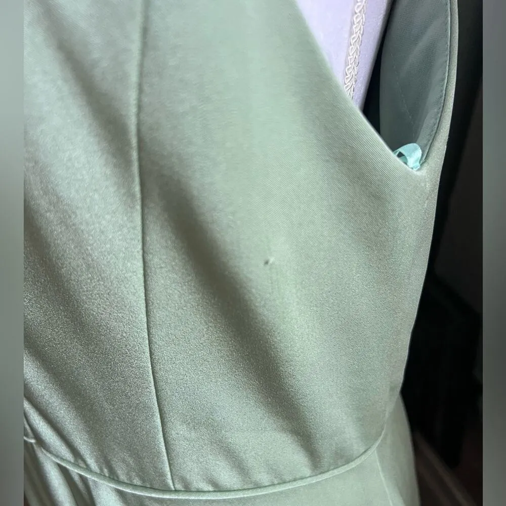 Ieena for Mac Duggal Ruffle Hem Sleeveless Skater Dress in Pistachio Size 10 - Image 5