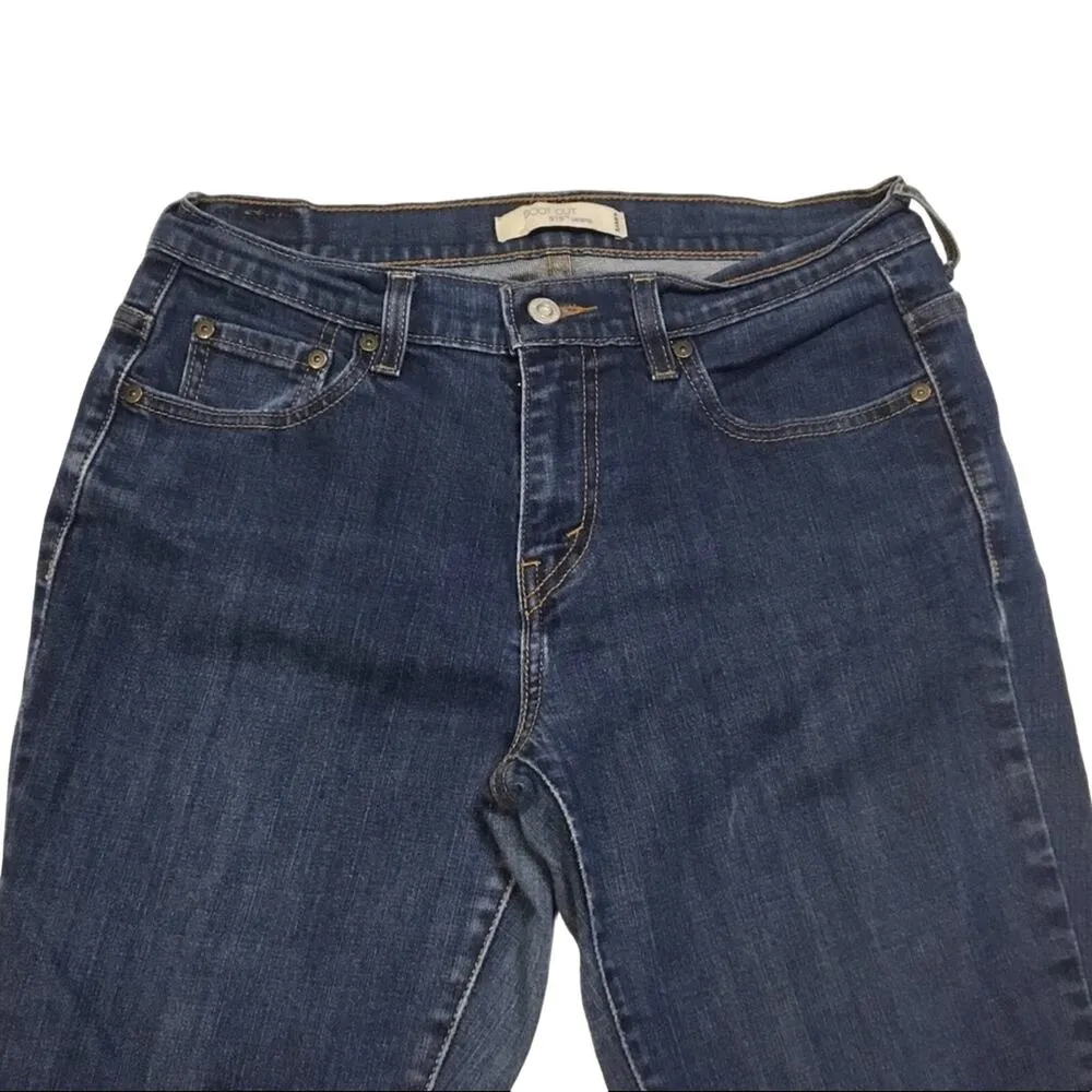 Levi’s 515 Boot Cut Jeans - Image 3