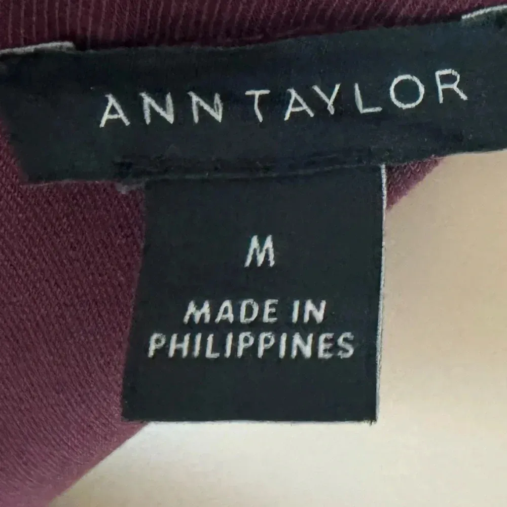 ANN TAYLOR Plum Blouse Button Mock Neck Long Sleeve Classic Blouse Medium - Image 8